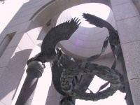 WWII_Memorial_Bronze.jpg