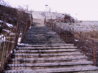 Stairs_from_Sierre_to_Chateau.jpg
