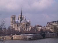Notre_Dame_from_Pont_St_Louis.jpg